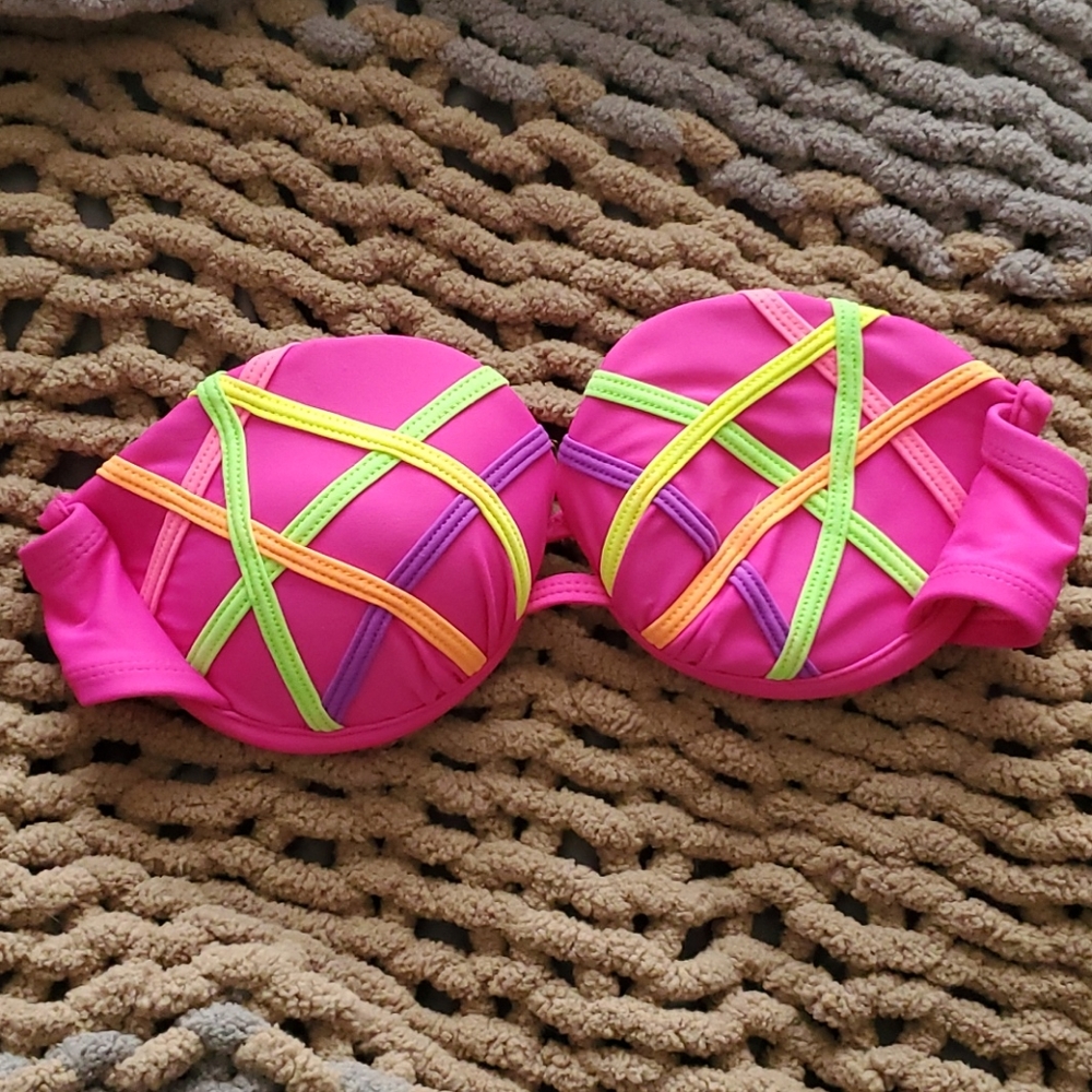 Strapless Bikini Top